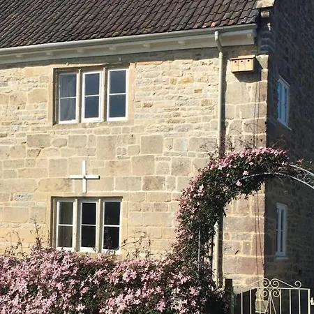 16 Century Farmhouse Cottage, Foothills Of Iconic Glastonbury Tor. Esterno foto